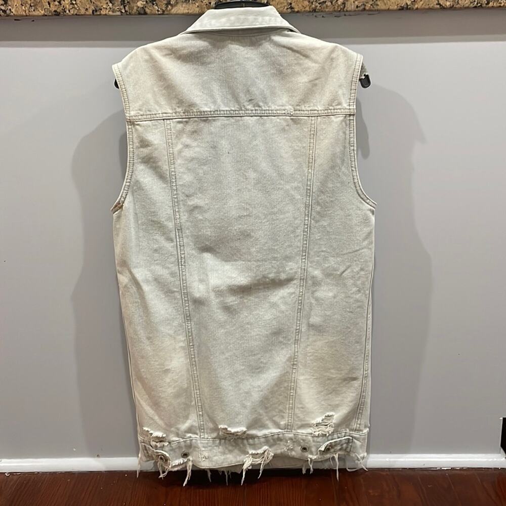 Highway Jeans Distressed Light Denim Vest Longline Cotton Blend NWOT - Picture 2 of 9